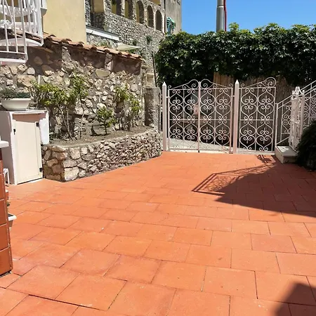 L'angolo Vacation Holiday home *